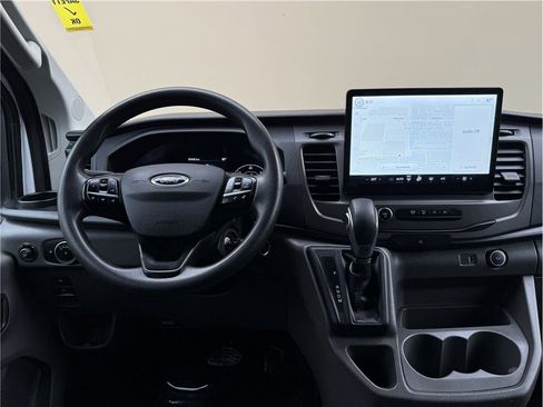 Used 2022 Ford Transit 350 XLT image 11