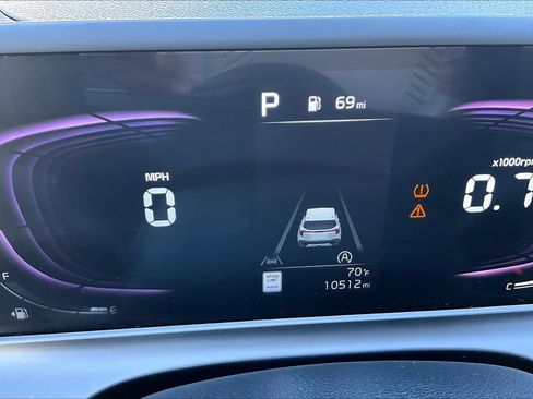 Used 2025 Kia Seltos S image 23