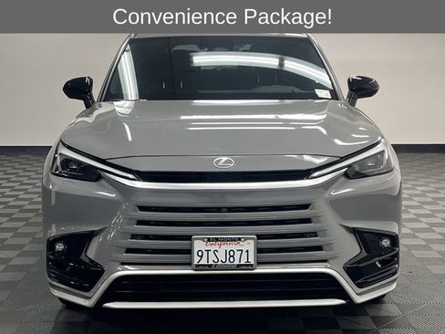 Certified 2025 Lexus TX 500h AWD w/ Technology Package image 3