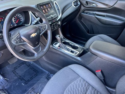 Used 2020 Chevrolet Equinox LT AWD/4WD image 11