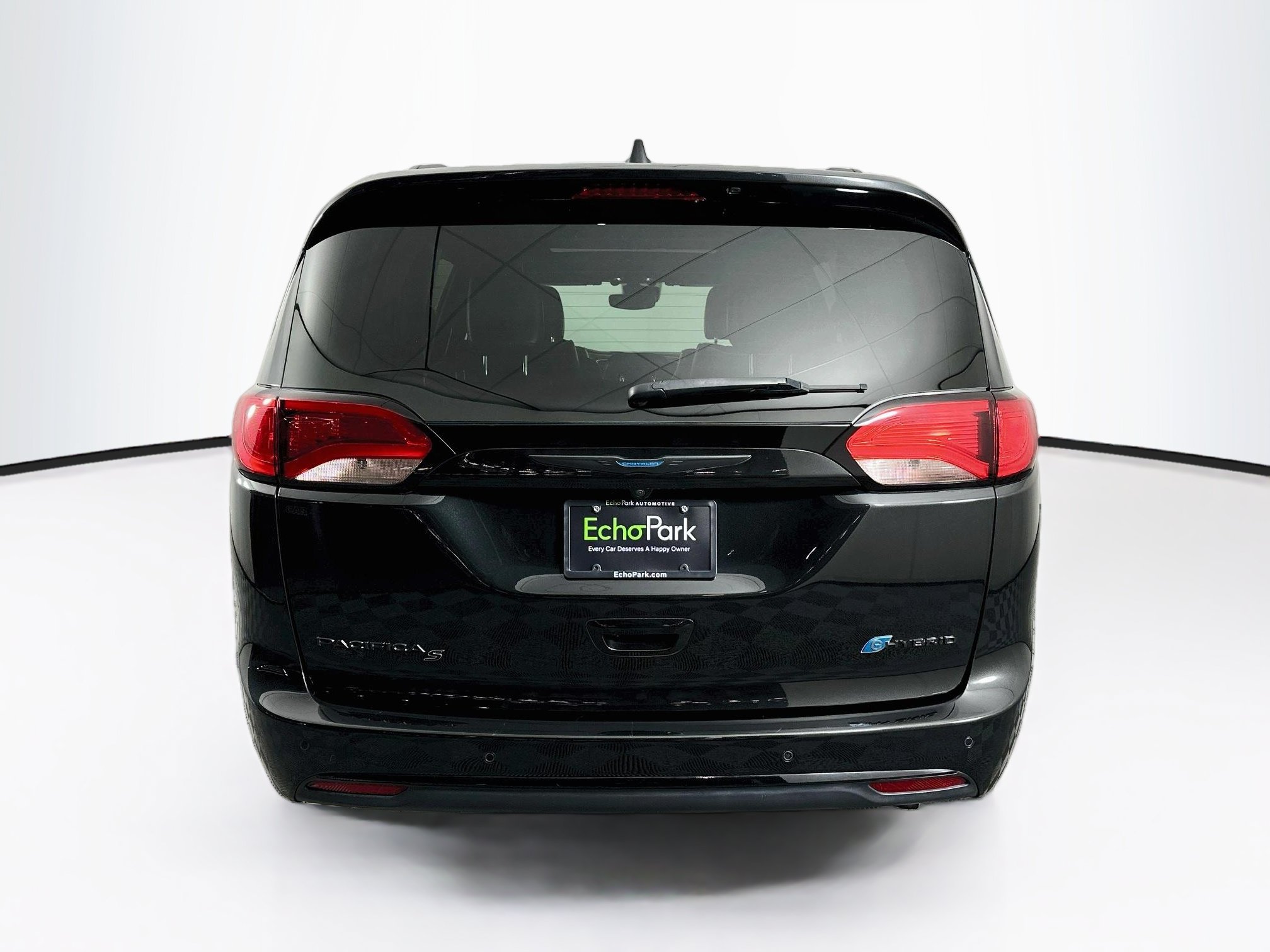 Used 2020 Chrysler Pacifica Limited w/ Advanced Safetytec Group FWD image 7