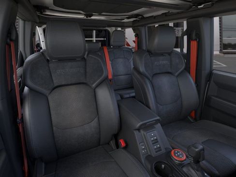 New 2025 Ford Bronco Raptor image 11