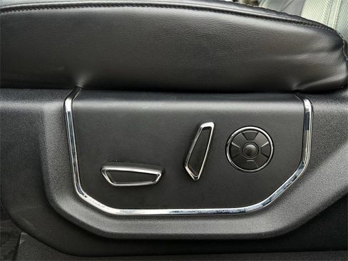 Used 2020 Ford Expedition Platinum image 33