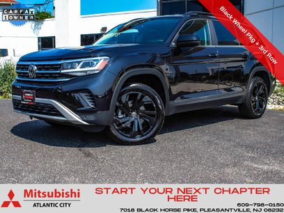 Used 2023 Volkswagen Atlas SE w/ Black Wheel Package