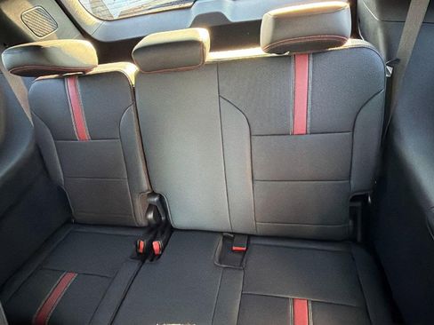 New 2027 Chevrolet Traverse RS w/ LPO, Floor Liner Package FWD image 19