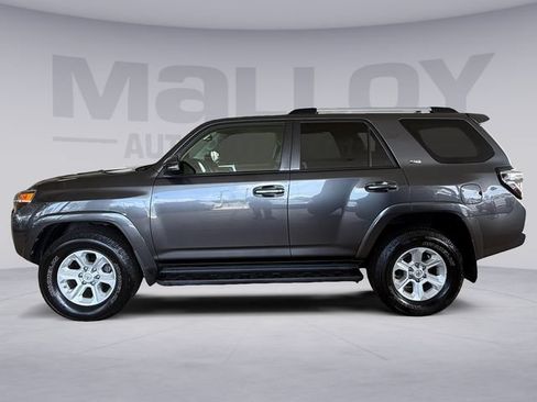 Used 2020 Toyota 4Runner SR5 Premium w/ Moonroof Package AWD/4WD image 2