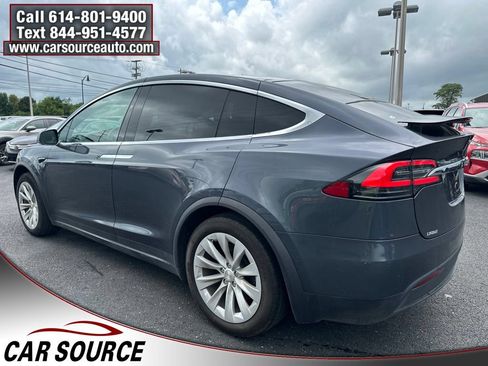 Used 2020 Tesla Model X Long Range AWD/4WD image 5
