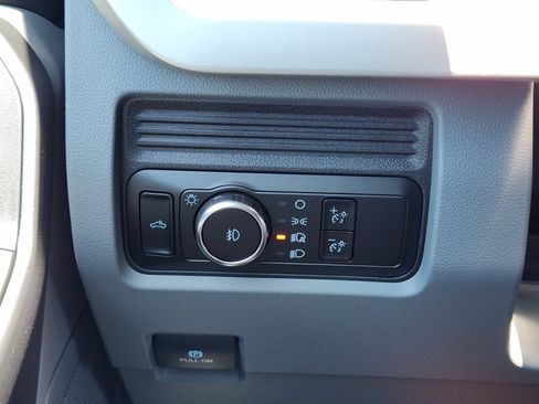 New 2026 Ford F250 XL w/ STX Appearance Package AWD/4WD image 19