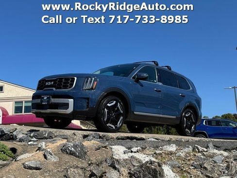 Used 2025 Kia Telluride S AWD/4WD image 1