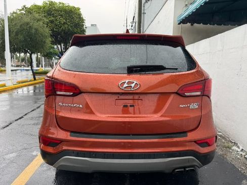 Used 2017 Hyundai Santa Fe Sport FWD image 4