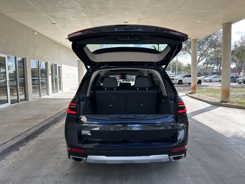 Used 2025 BMW X7 xDrive40i image 52