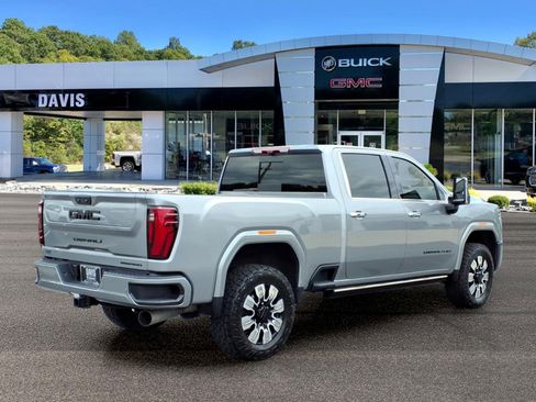 Used 2025 GMC Sierra 2500 Denali w/ Denali Reserve Package AWD/4WD image 6