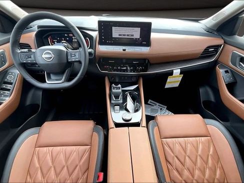 New 2026 Nissan Rogue Platinum w/ Tech Package image 5