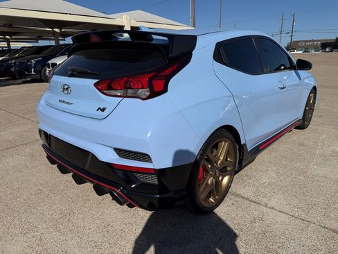 Used 2020 Hyundai Veloster N w/ Performance Package image 7