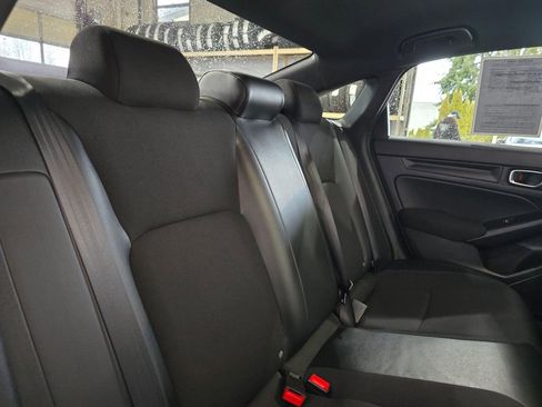 Used 2022 Honda Civic Sport image 28