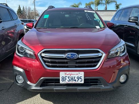 Used 2019 Subaru Outback 2.5i Limited image 6