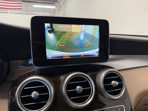 Used 2016 Mercedes-Benz GLC 300 image 12