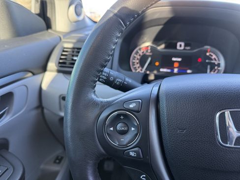 Used 2017 Honda Pilot EX-L image 24