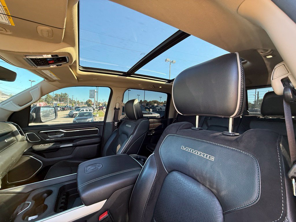 Used 2021 RAM 1500 Laramie AWD/4WD image 15