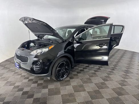 Used 2018 Kia Sportage LX AWD/4WD image 12