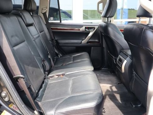 Used 2014 Lexus GX 460 w/ Premium Package AWD/4WD image 28