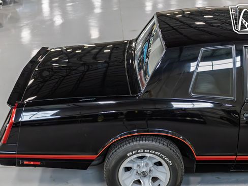 Used 1988 Chevrolet Monte Carlo SS image 35