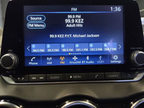 Used 2025 Nissan Sentra SV w/ All-Weather Package FWD image 25