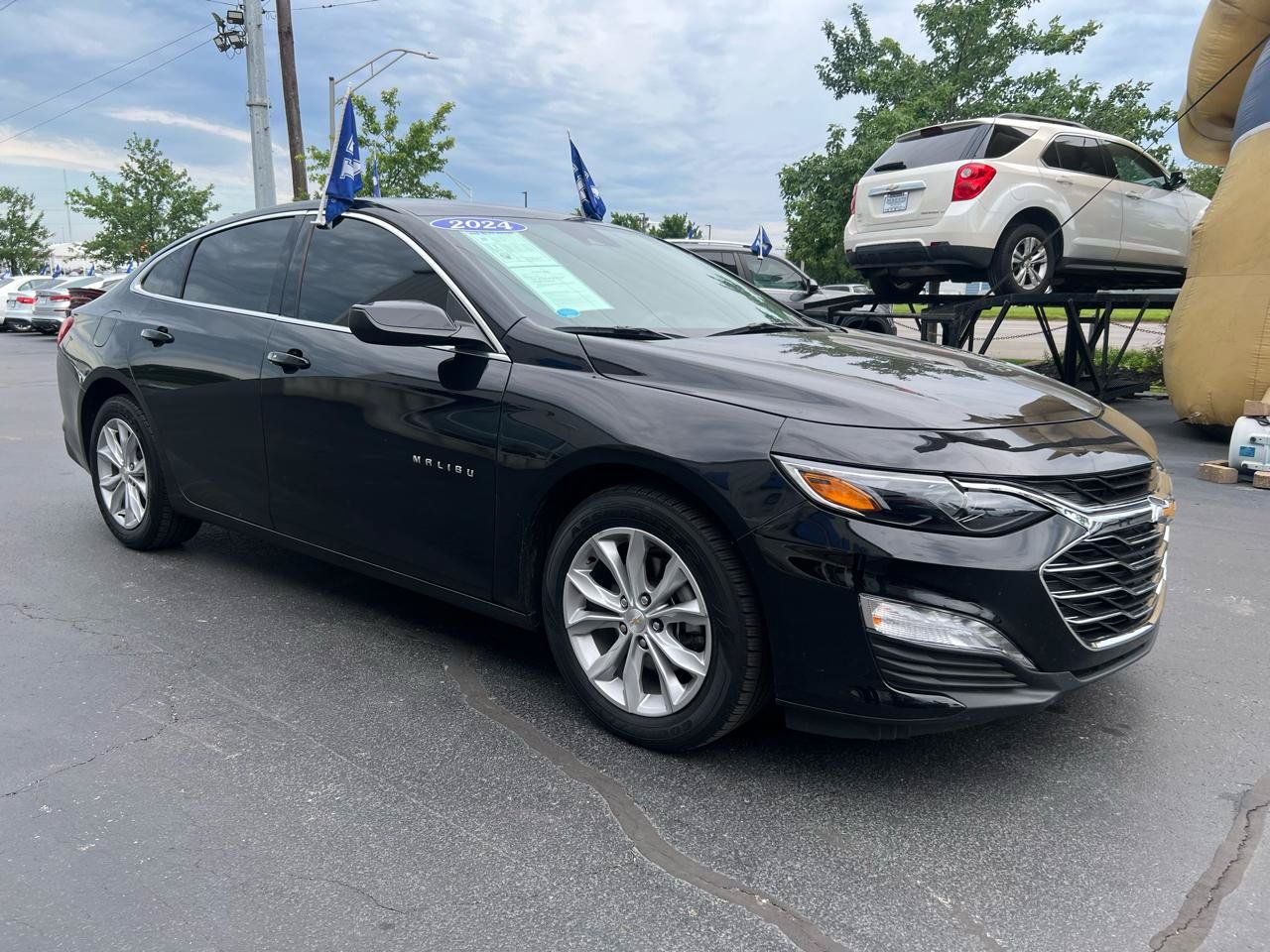 Used 2024 Chevrolet Malibu LT FWD image 8