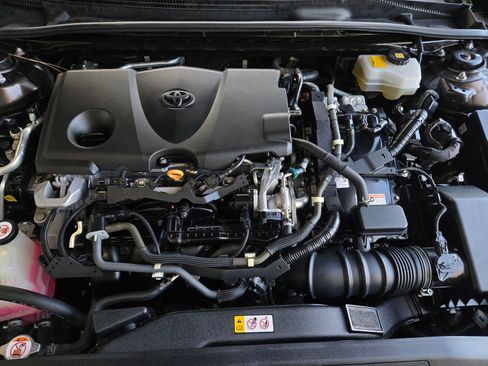 Used 2018 Toyota Camry XLE w/ Audio Package image 24