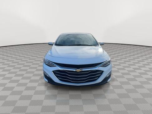 Used 2024 Chevrolet Malibu LT image 3