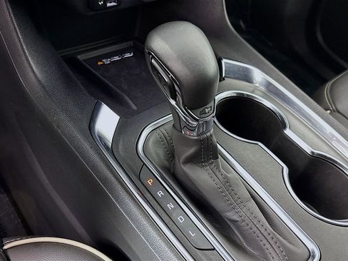 Certified 2023 Chevrolet Traverse Premier image 20