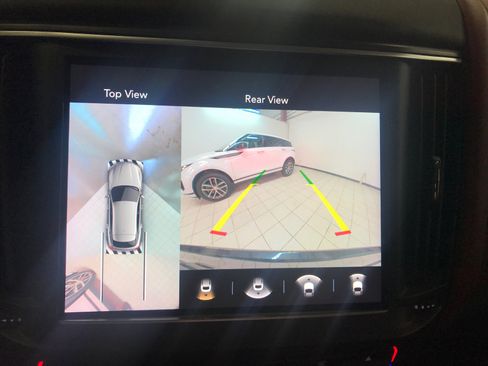 Used 2022 Maserati Levante GT image 20