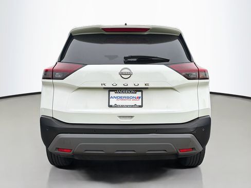 Used 2023 Nissan Rogue S FWD image 17