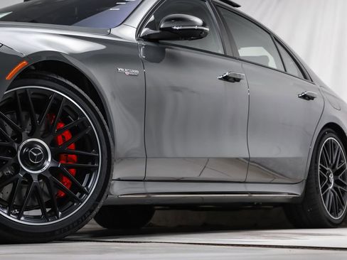 New 2026 Mercedes-Benz S 63 AMG S image 19