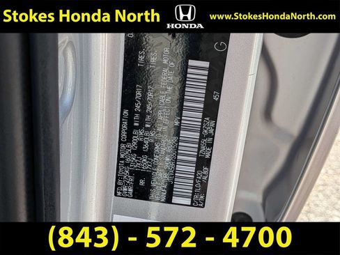 Used 2025 Toyota 4Runner SR5 AWD/4WD image 7