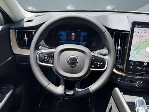 New 2026 Volvo XC60 T8 Plus w/ Protection Package Premier AWD/4WD image 11