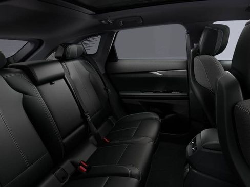 New 2025 Cadillac Optiq Luxury 1 image 65