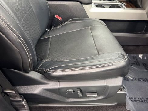 Used 2017 Ford F150 Lariat w/ Equipment Group 502A Luxury image 23