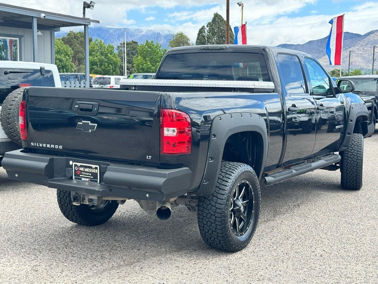 Used 2013 Chevrolet Silverado 2500 LT w/ Interior Plus Package AWD/4WD image 6