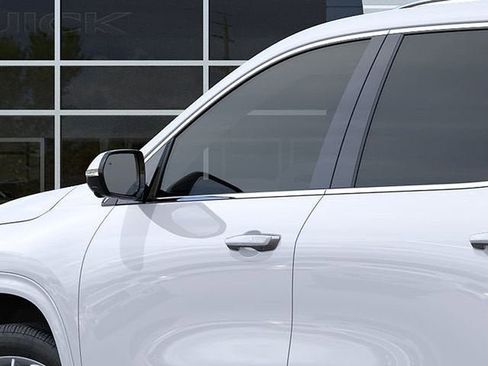 New 2026 Buick Enclave Avenir w/ Super Cruise Package FWD image 12