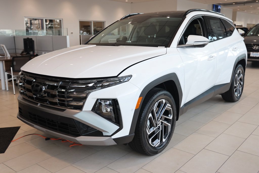 New 2026 Hyundai Tucson Limited AWD/4WD image 1