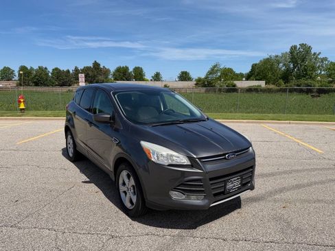 Used 2015 Ford Escape SE AWD/4WD image 4