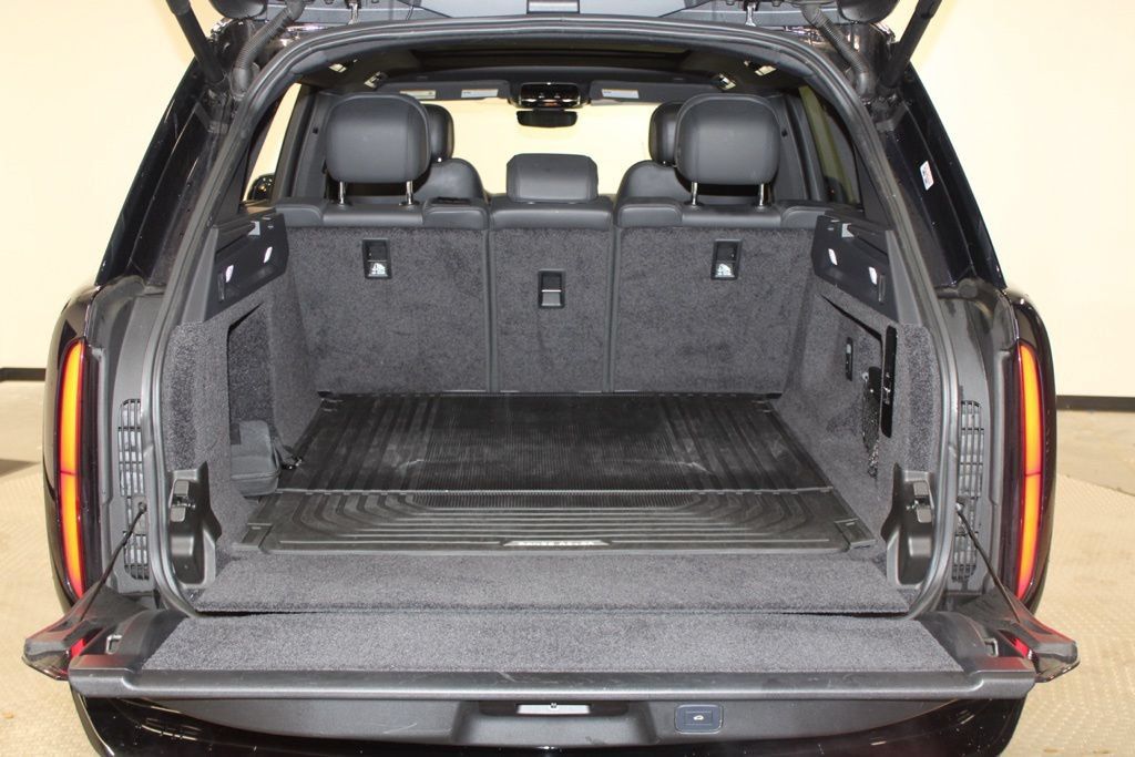 Certified 2023 Land Rover Range Rover SE AWD/4WD image 45