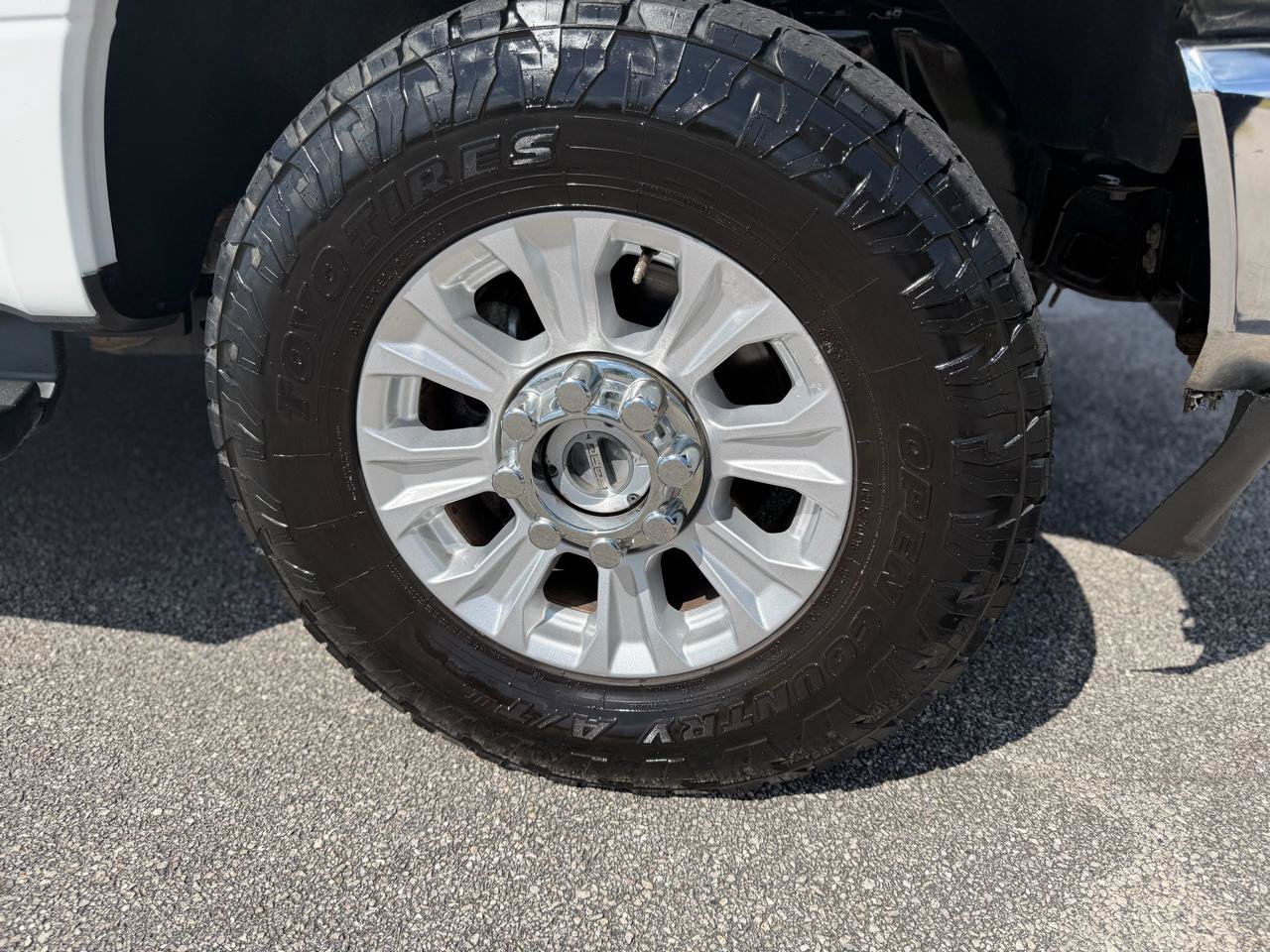 Used 2022 Ford F250 XL w/ STX Appearance Package AWD/4WD image 23