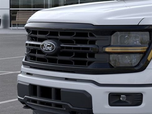 New 2026 Ford F150 XLT w/ XLT Black Appearance Package AWD/4WD image 17