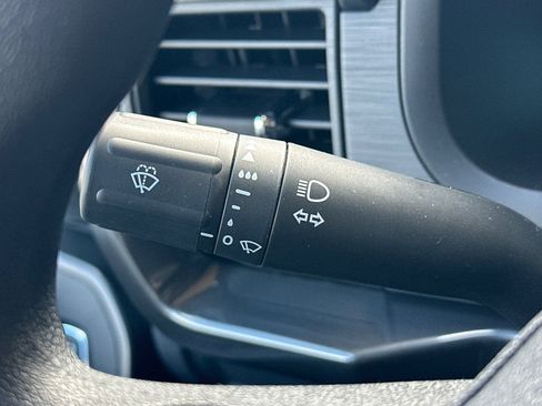 New 2026 Ford Transit 250 148 Medium Roof image 18