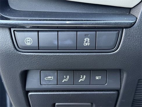 Used 2019 MAZDA MAZDA3 Sedan w/ Premium Package image 22