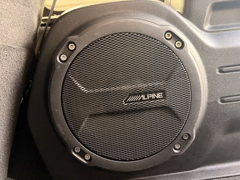 Used 2022 Jeep Wrangler Unlimited Sahara image 8