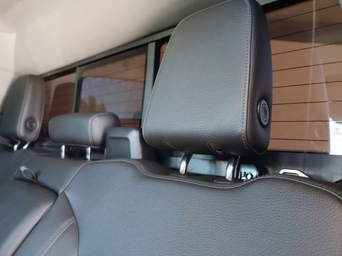 Used 2020 GMC Sierra 3500 Denali w/ Denali Ultimate Package image 54