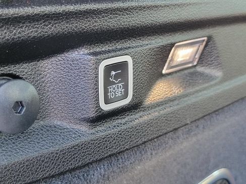 Used 2023 Jeep Grand Cherokee L Summit AWD/4WD image 33